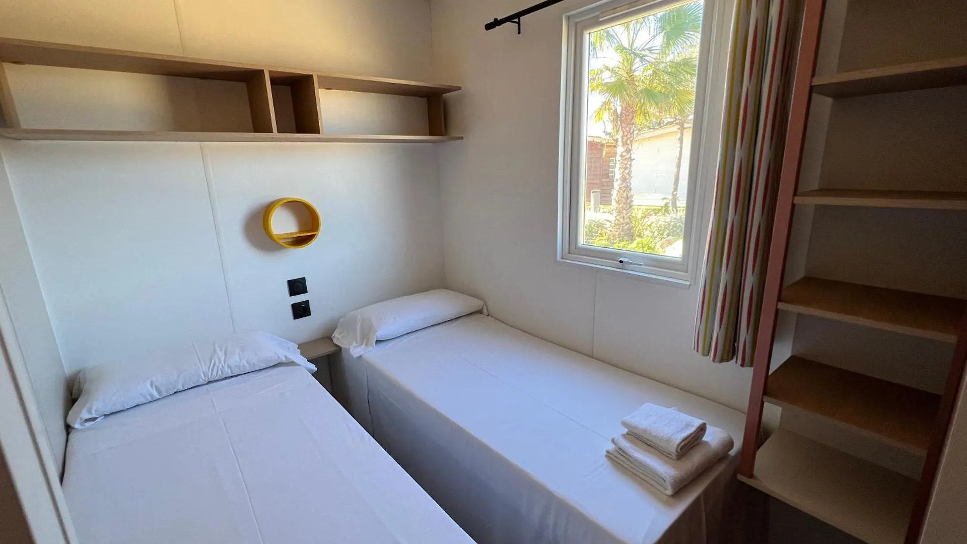 Camping Resort Els Pins Malgrat de Mar 5*,  Spanien