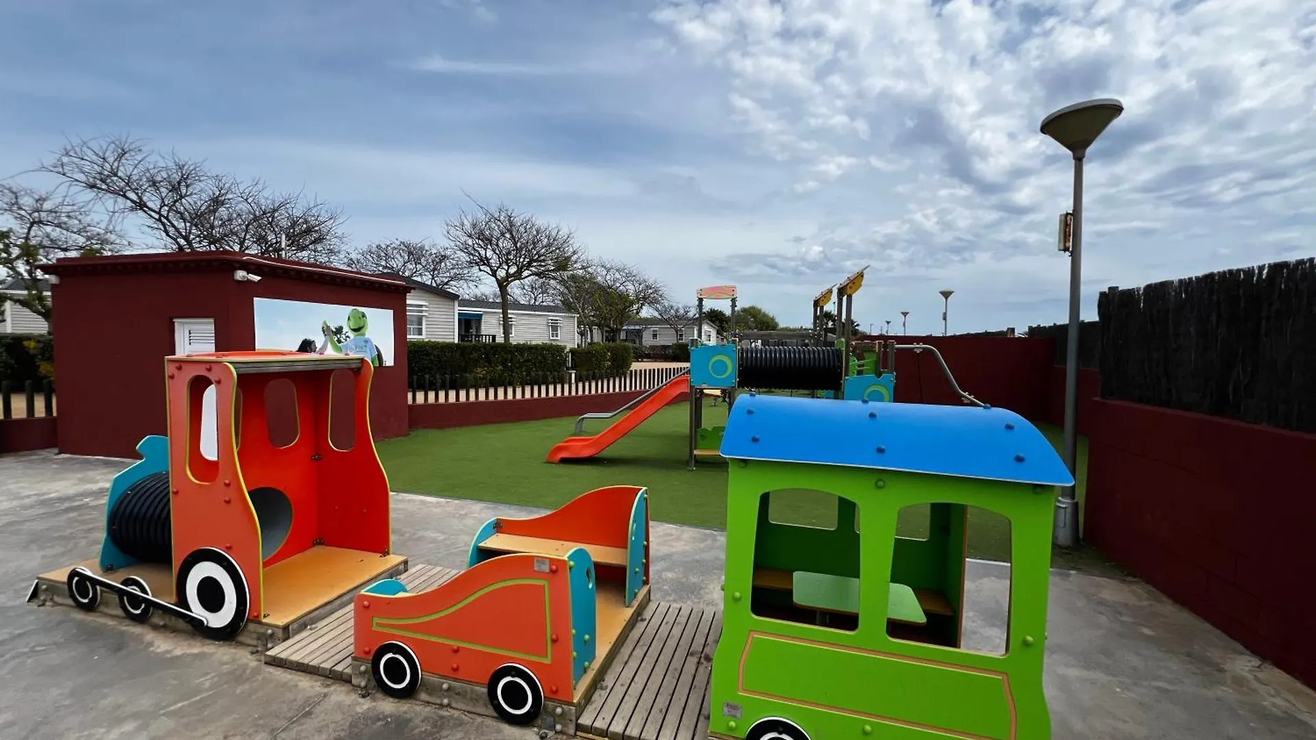 Campingplatz Camping Resort Els Pins Malgrat de Mar